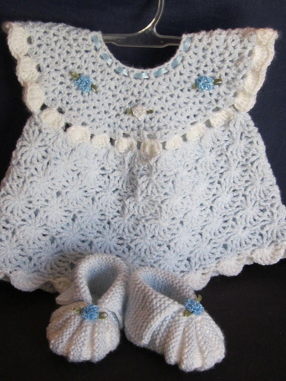 Handmade Baby Crochet Dress and Booties set 0-6 month