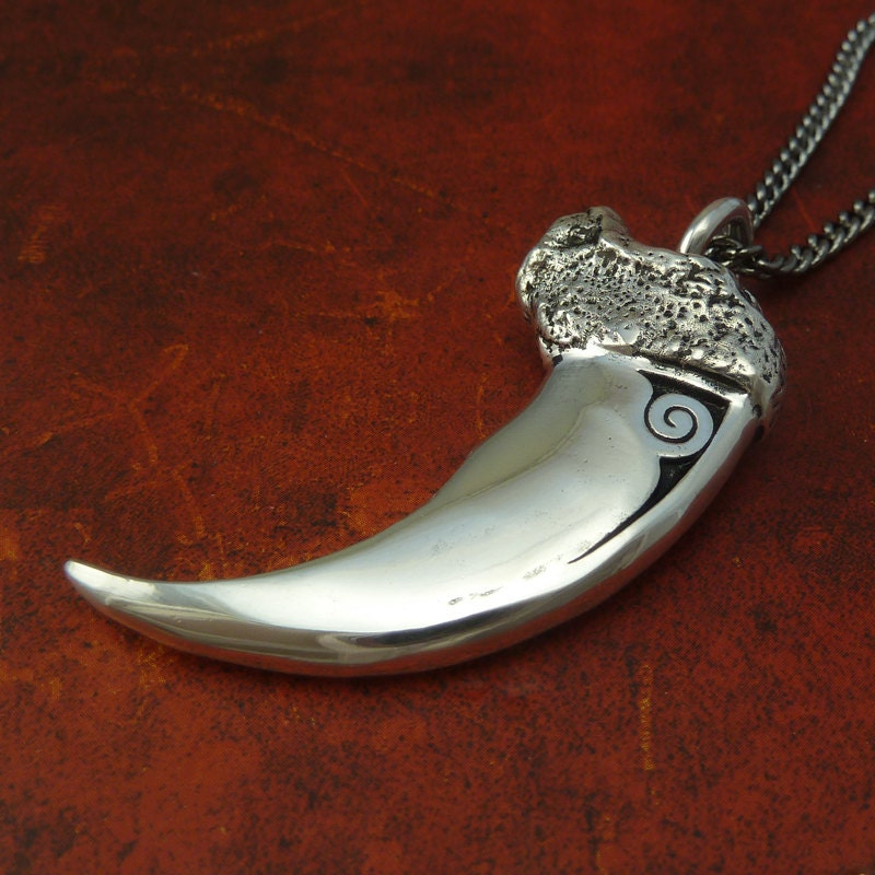 Mens Vintage Stainless Steel Grizzly Bear Head Claw Pendant Necklace Men