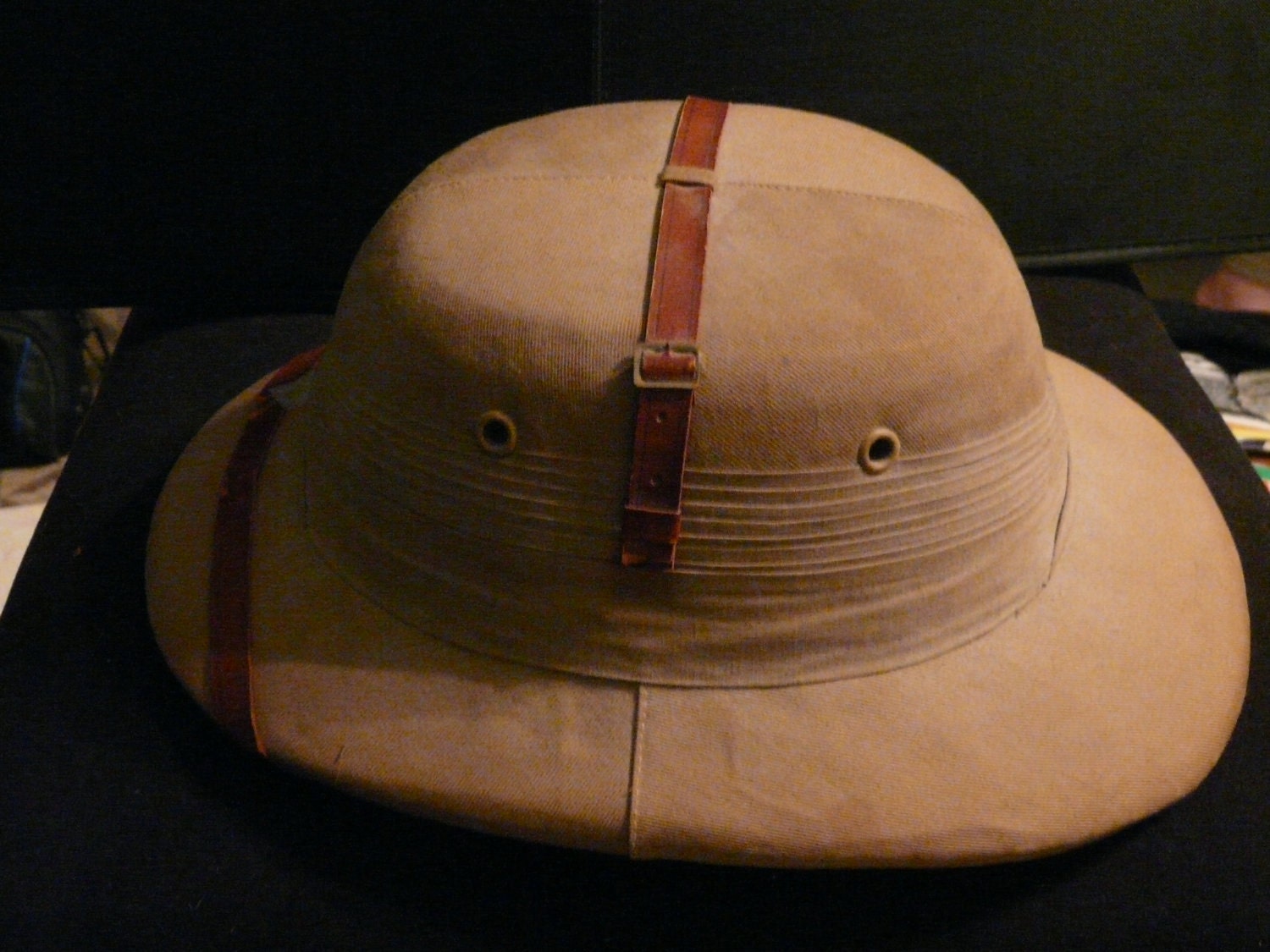 Vintage Pith Helmet by smittysvintage on Etsy