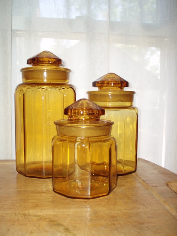 Set of Amber Glass Mid-Century Apothecary Jars