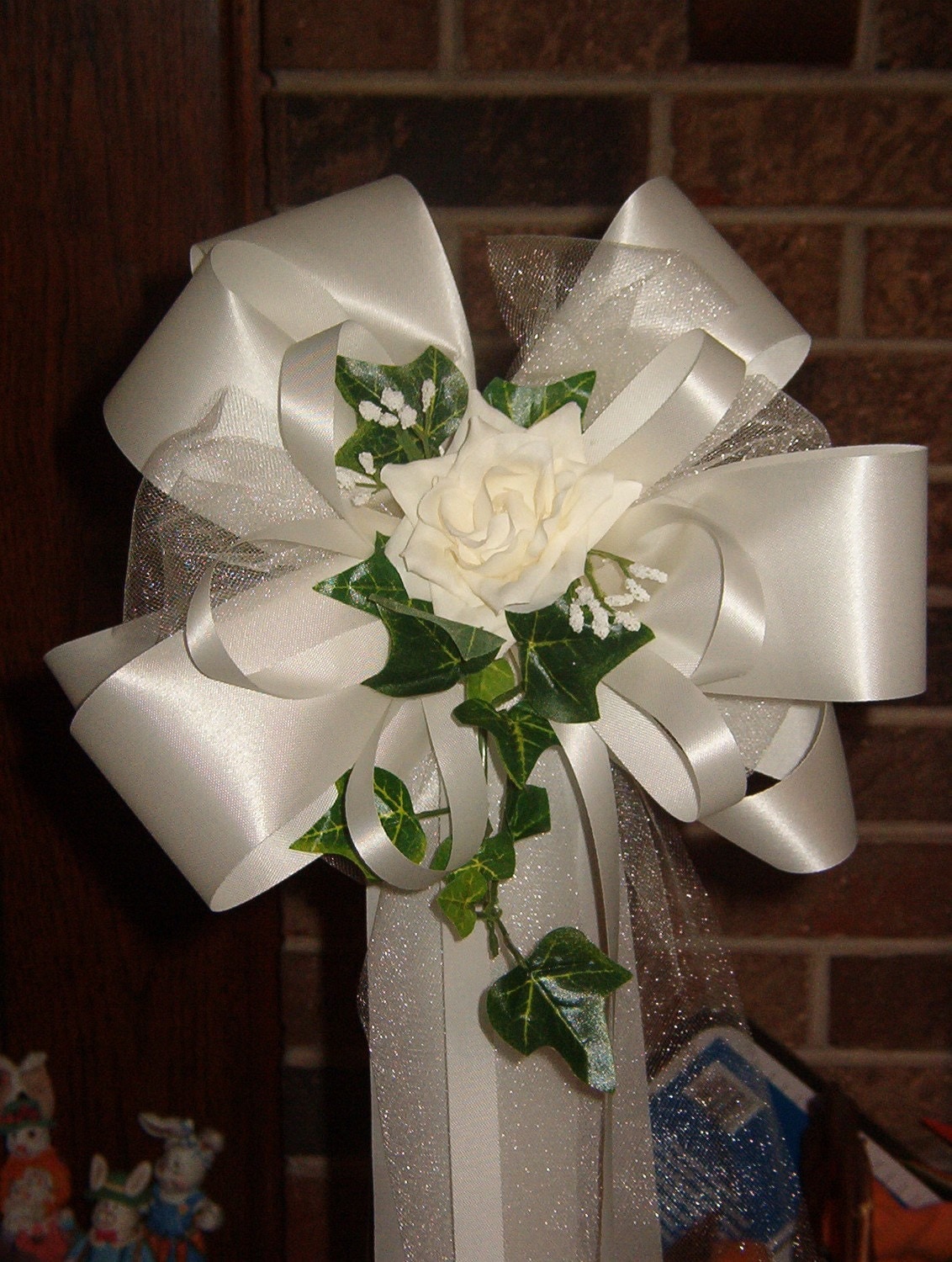 10 Ivory Rose Pew Bows Wedding Decorations Bridal