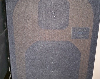 Vintage Jensen 2651 2 Way Bookshelf Speakers - Made in the USA