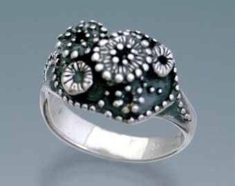 Anemone Cluster Ring