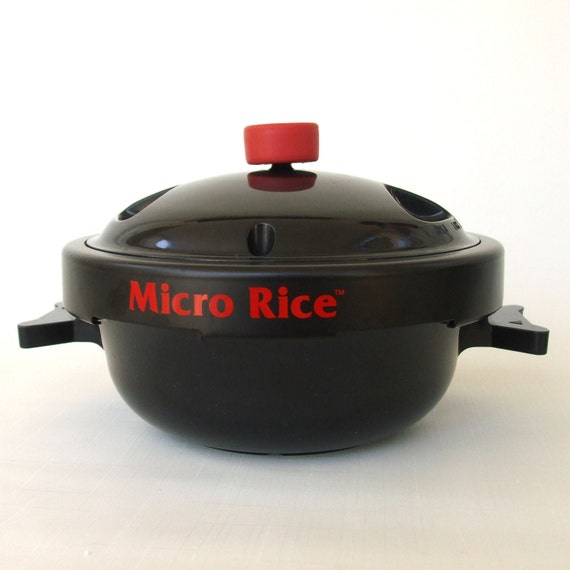 Nordic Ware Micro Rice Microwave Pressure Cooker / Steamer