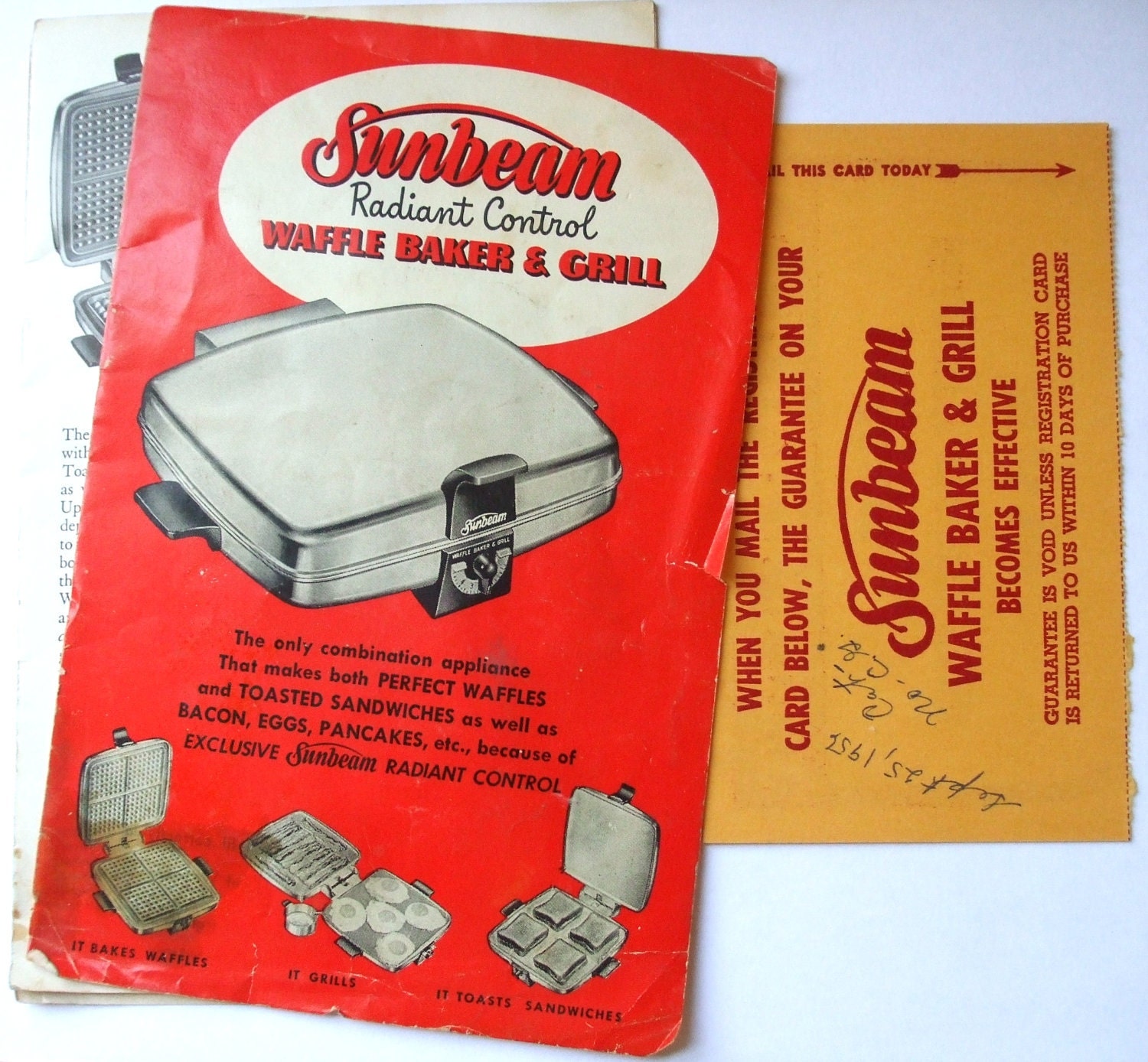 Vintage Sunbeam Waffle Iron / Grill CG 1 1950s Kitchen maker