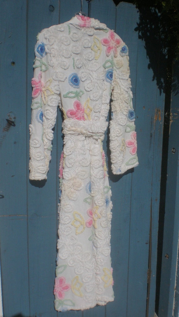 Vintage Chenille Flower Robe Petite