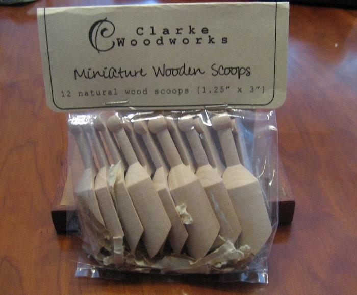 Mini Wooden Scoops set of 24 Bath Salt Scoops Spice Scoops
