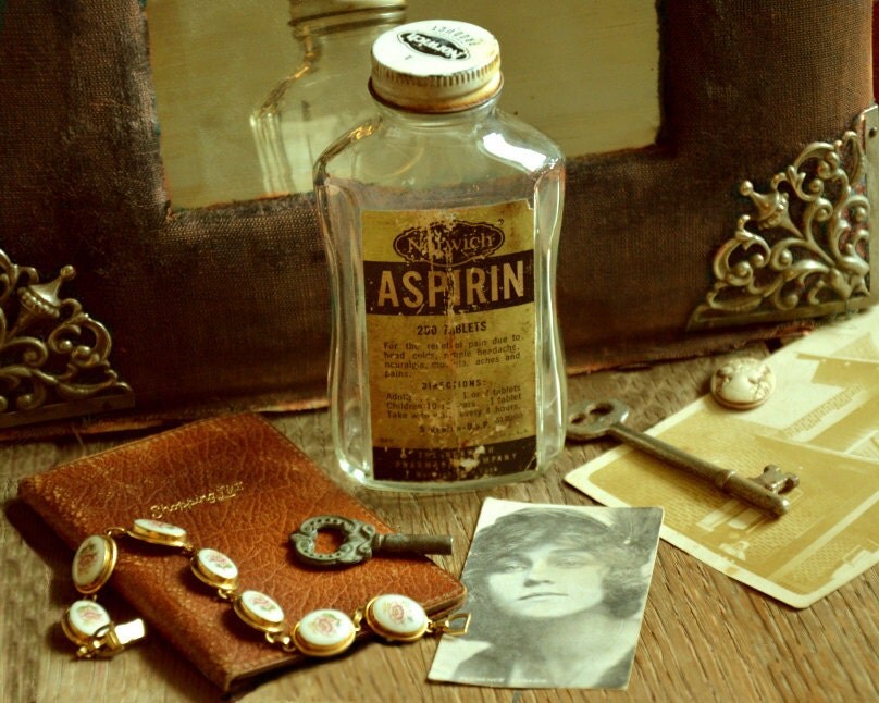 Vintage Glass Aspirin Bottle