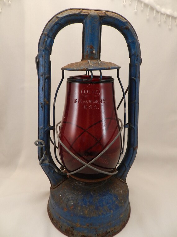 Vintage Dietz Monarch Lantern