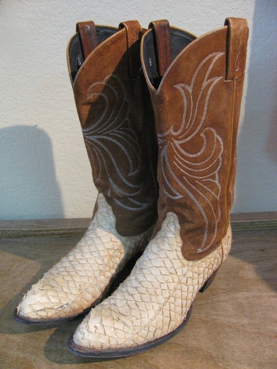 Items similar to VIntage Tony Lama Sea Bass Cowboy Boots on Etsy