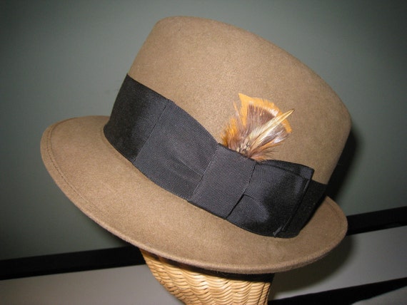 Vintage Men's Khaki Beaver Felt Lord Kent Fedora Hat by ShopOlga