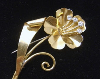 Items similar to Vintage Sterling Brooch 1940's Flower Pin on Etsy
