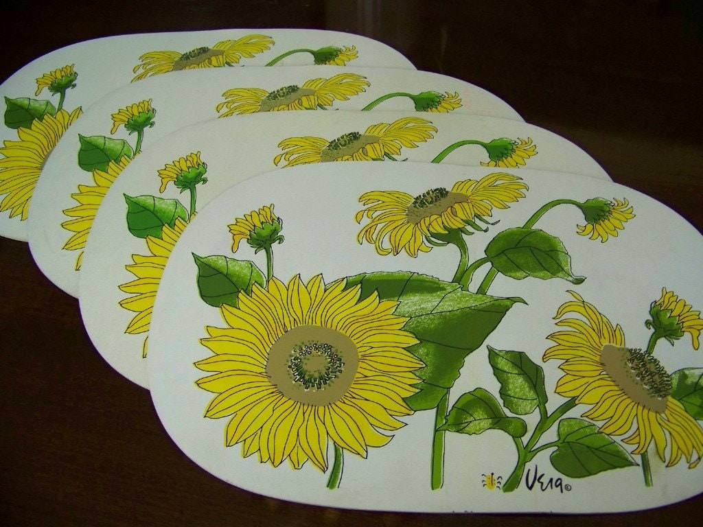 Vintage Vera Vinyl Sunflower Placemats Set of 4