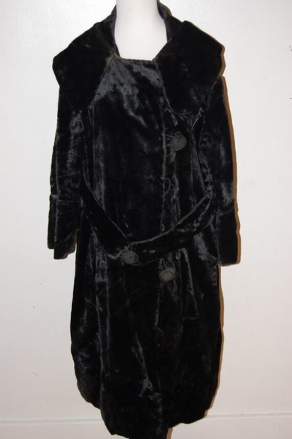 1920s Seal Plush Faux Fur Coat Vintage Flapper by WaikikiKitsch