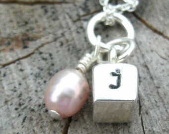 Hand stamped Mommy Necklace - Silver Cube Necklace - Personalized Mom Necklace - Sterling Silver Heart Necklace