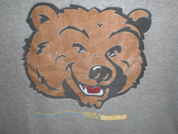 vintage UCLA bruins bear logo college t-shirt sz. S-M