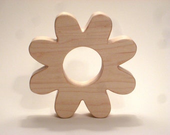 100% Natural Wooden Flower Teether for Infants and Toddlers