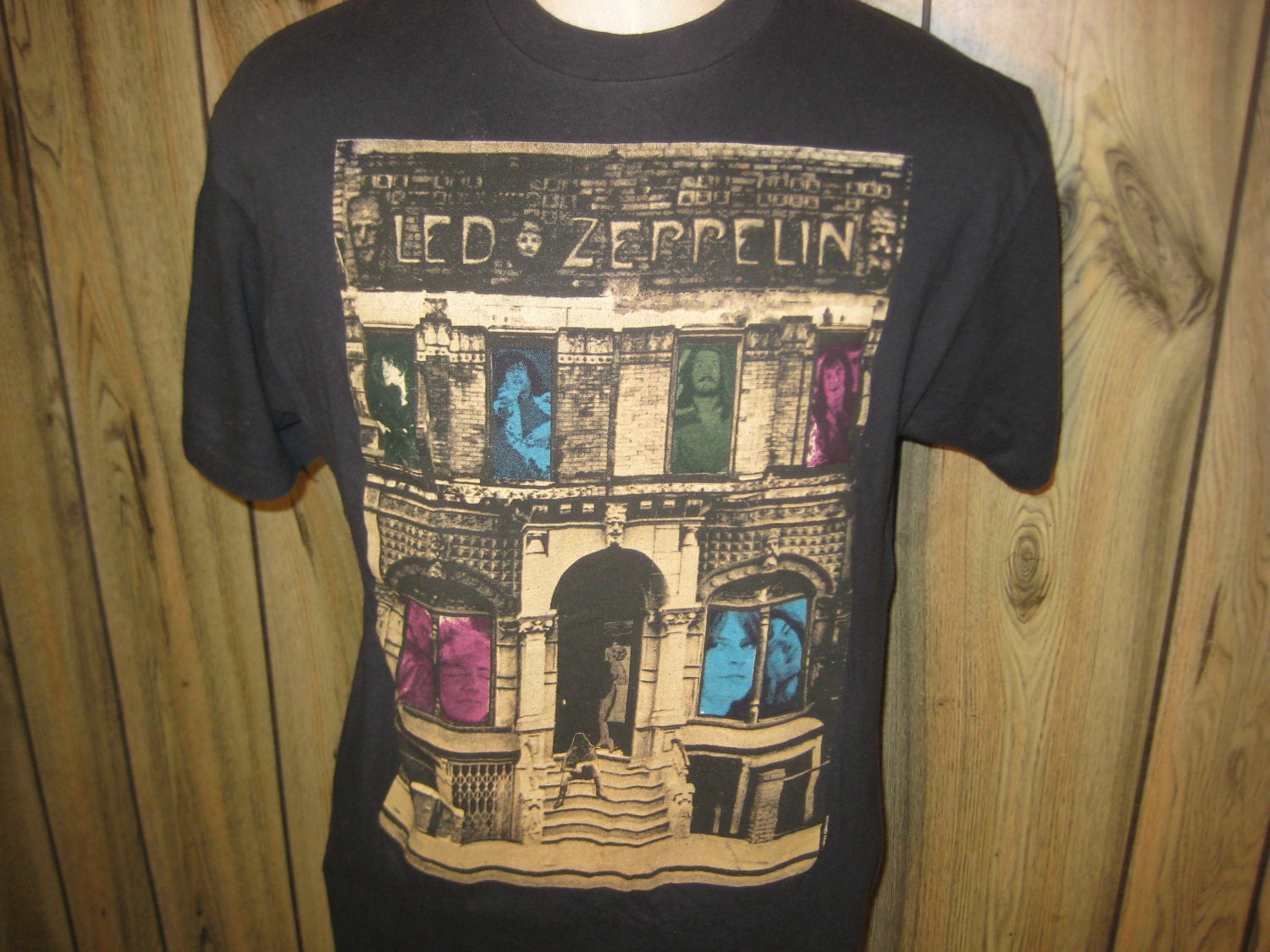 Vintage 80's Led Zeppelin T-shirt Physical Graffiti