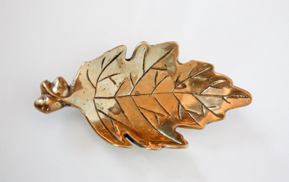 autumn decor vintage brass : bronze oak leaf .. by usedandabused