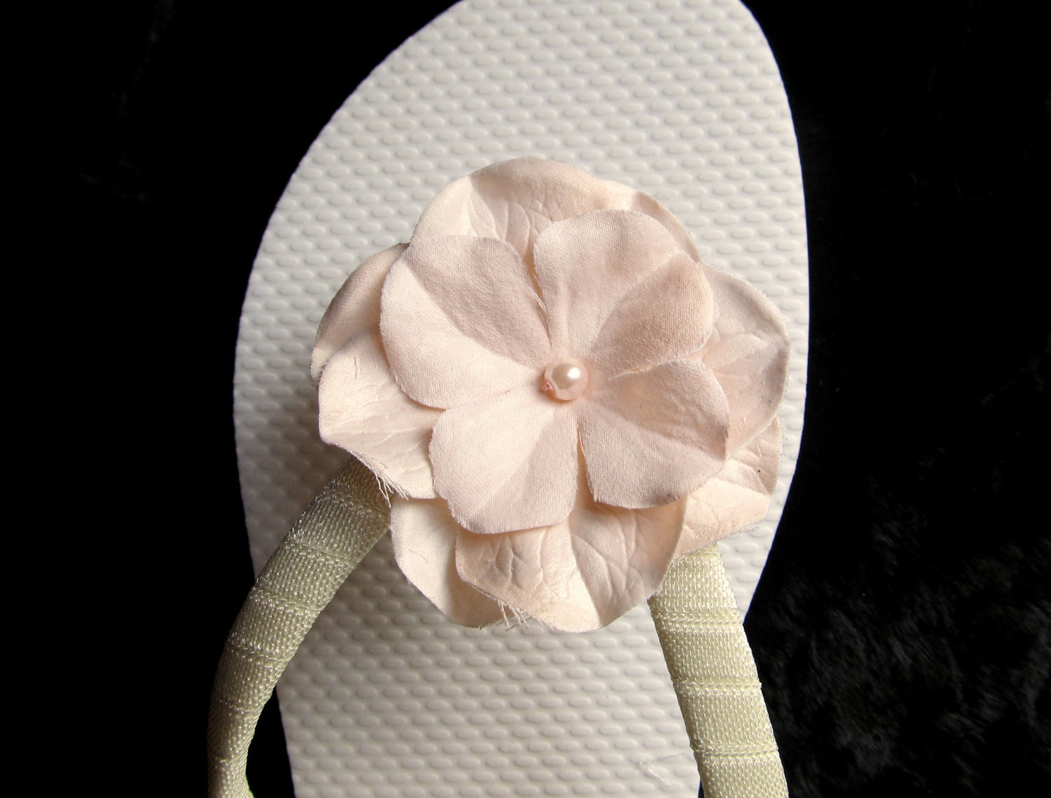 Items similar to Flower Flip Flops - Peach or Custom Color Hydrangea on ...