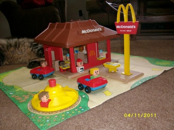 mcdonalds toy building