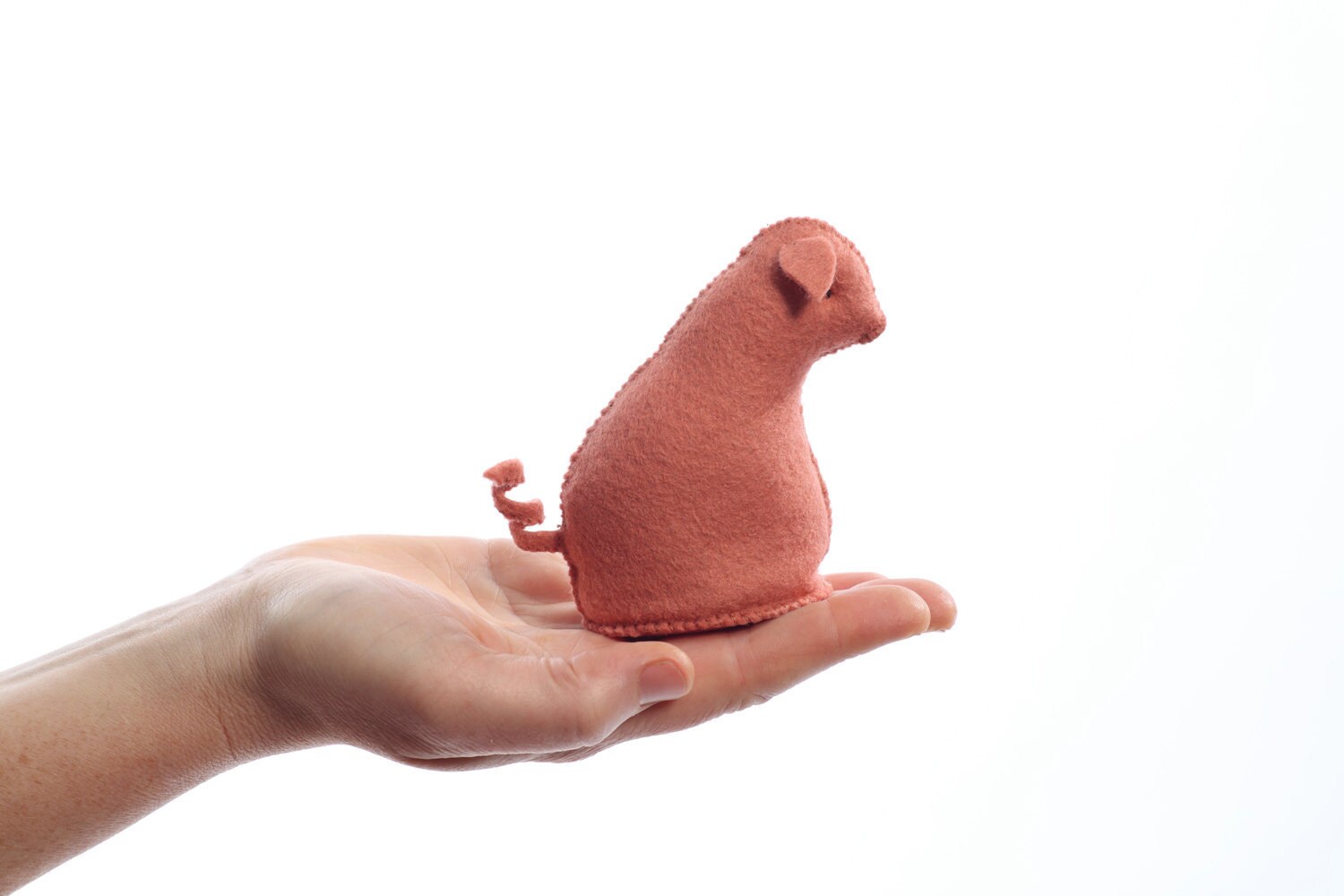 piglet kit felt pig kit DIY sewing beginner sewing crafts