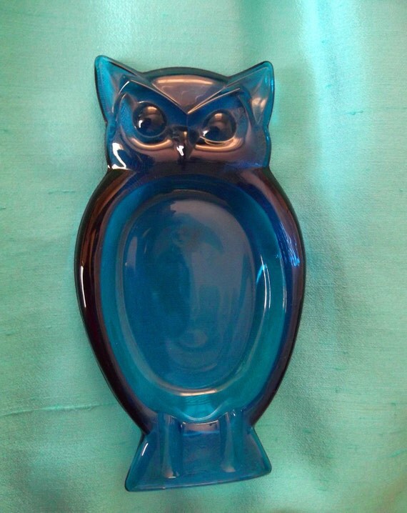 Viking Art Glass Owl Ash Tray by JunkfullTreasures on Etsy