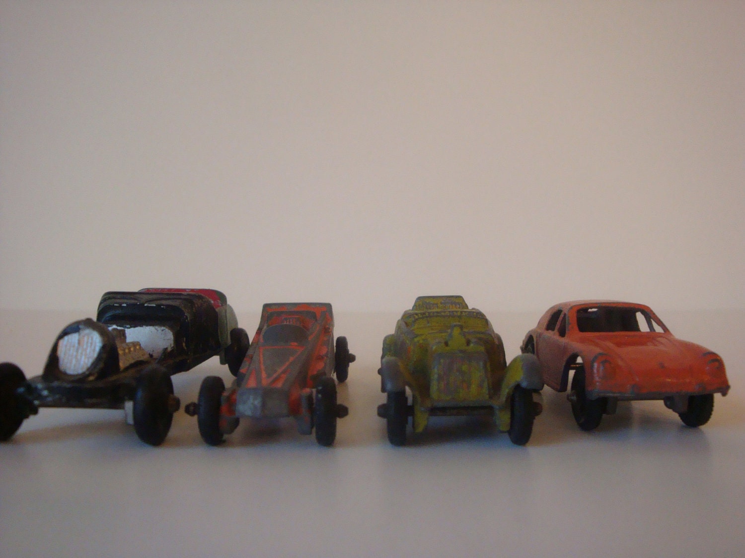 toy metal cars