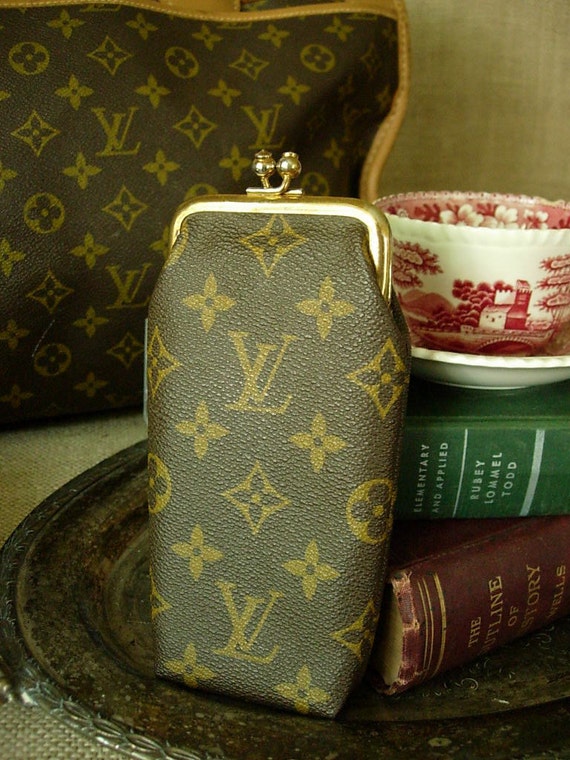 Louis Vuitton Saks Fifth Avenue Troy Missouri Natural Resource Department
