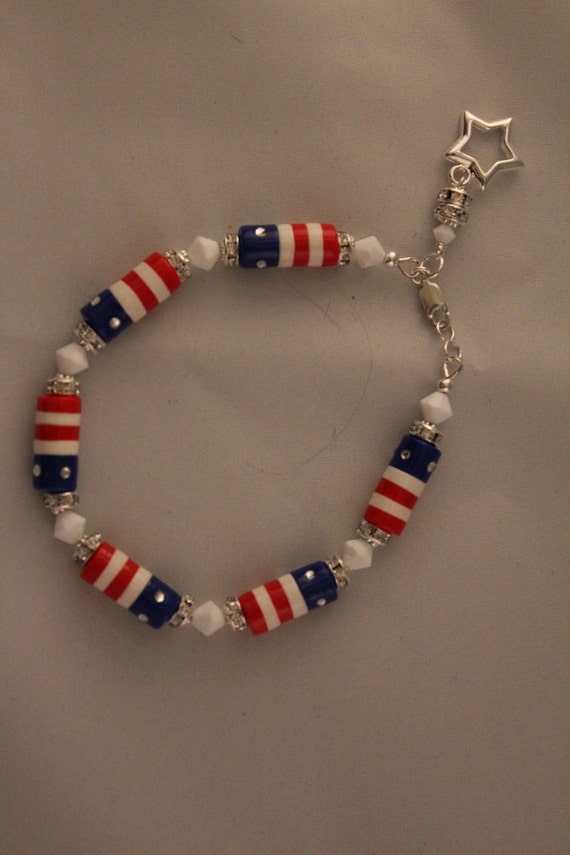 Patriotic Bracelet with Polymer Clay Tubular Beads and Star