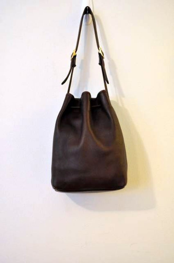coach classic dark