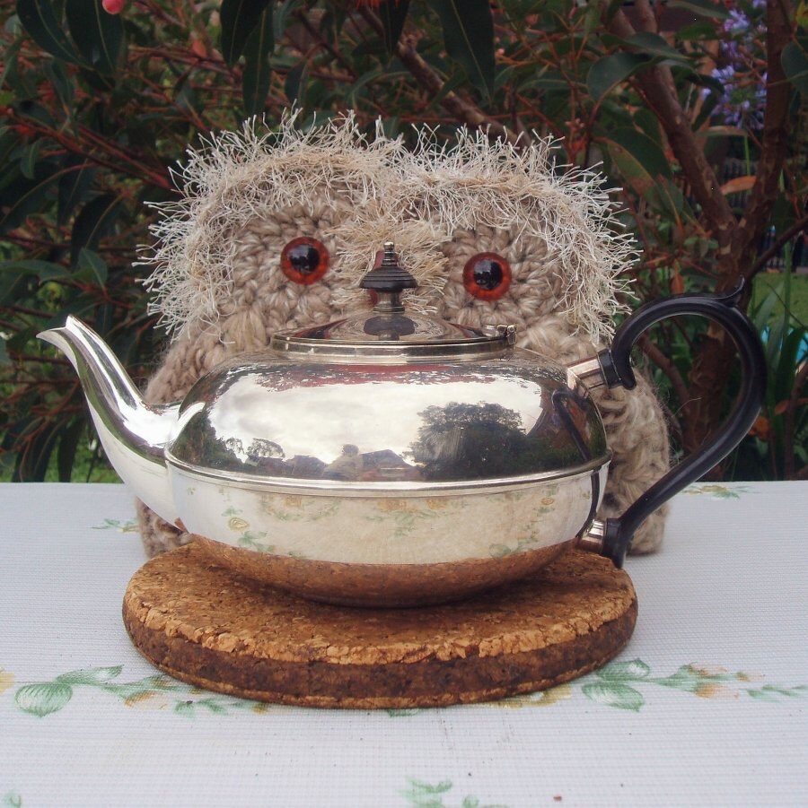 Owl Teapot Cozy Large Beige cream white