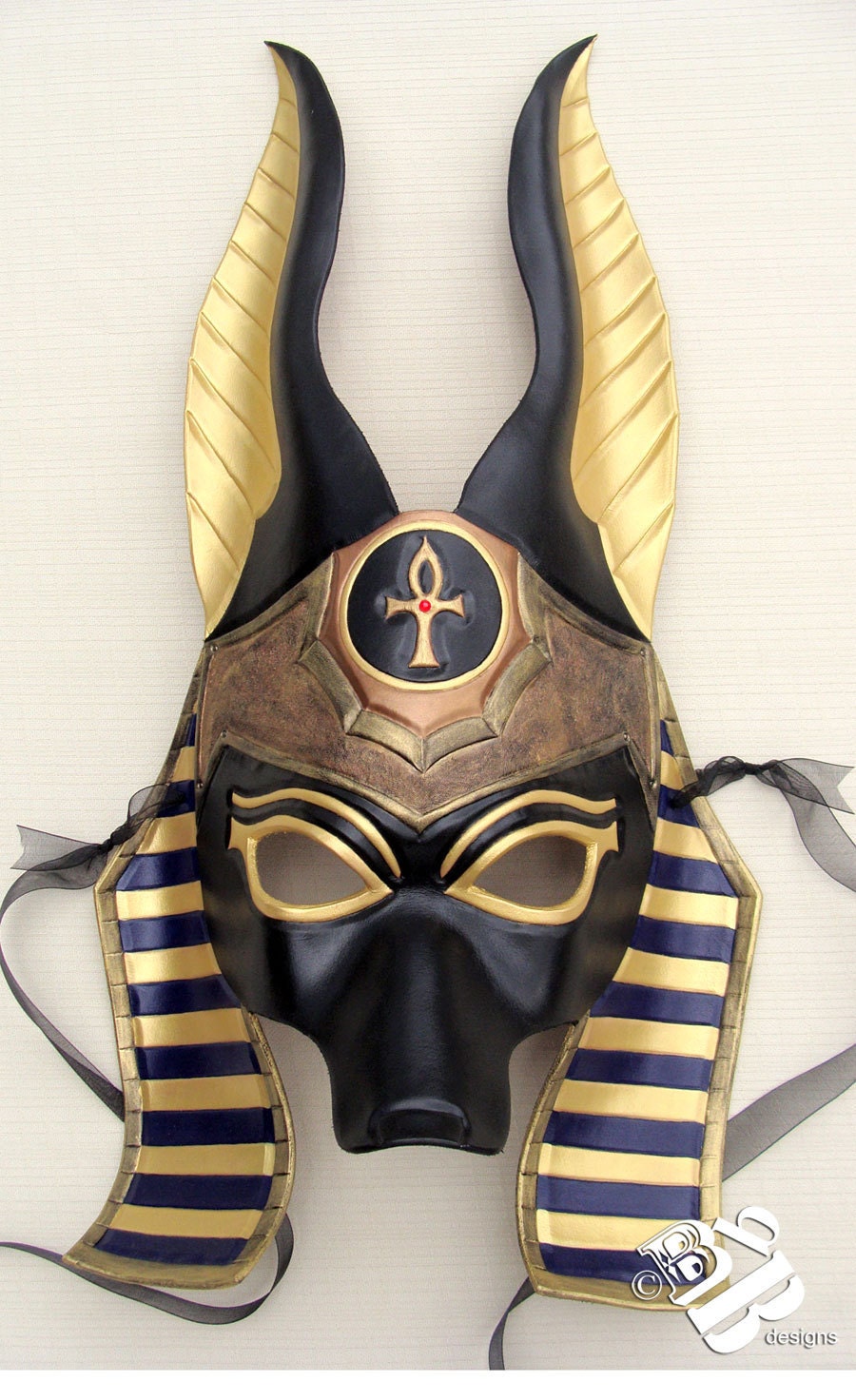 Кто был в маске анубиса. Анубис маска. Египетские маски. Маска из Египта.