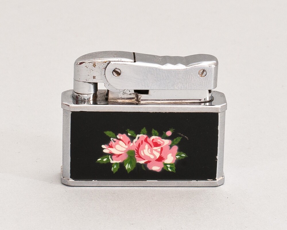 Working 1950s Japanese Purse Lighter With Black Floral Enamel