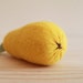upcycled wool yellow pear - poire jaune en laine récupéré