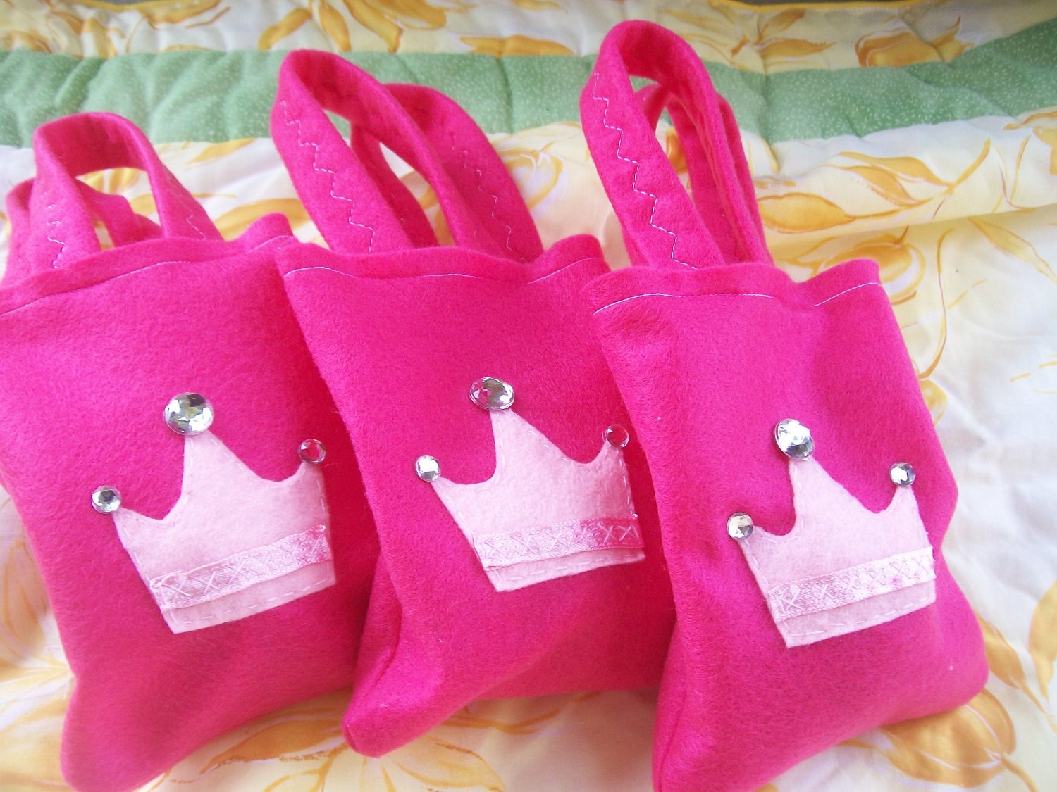 LITTLE PRINCESS PARTY/ Felt party bags/ Set of 6 Party favor/