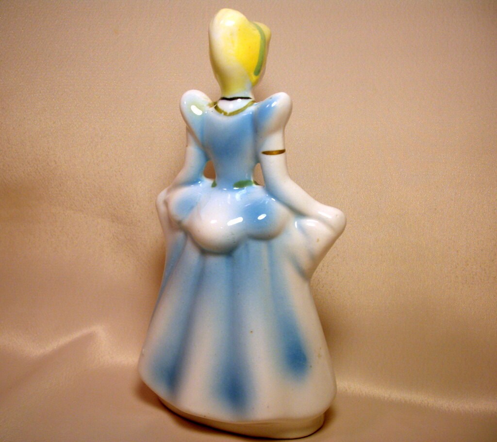 1960 cinderella figurine