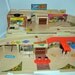 Hot Wheels Sto & Go Service Center, Vintage 1979, Fair condition Fun Set that folds up.