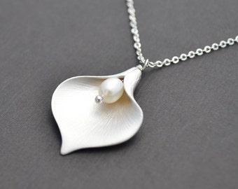 10% OFF, Calla necklace, Pearl necklace, Silver necklace, Wedding necklace, Bridal necklace, Birthday gift, Mother's Day Gift,Christmas gift