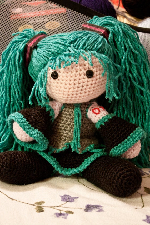 Items similar to Handmade Vocaloid Hatsune Miku Amigurumi ...