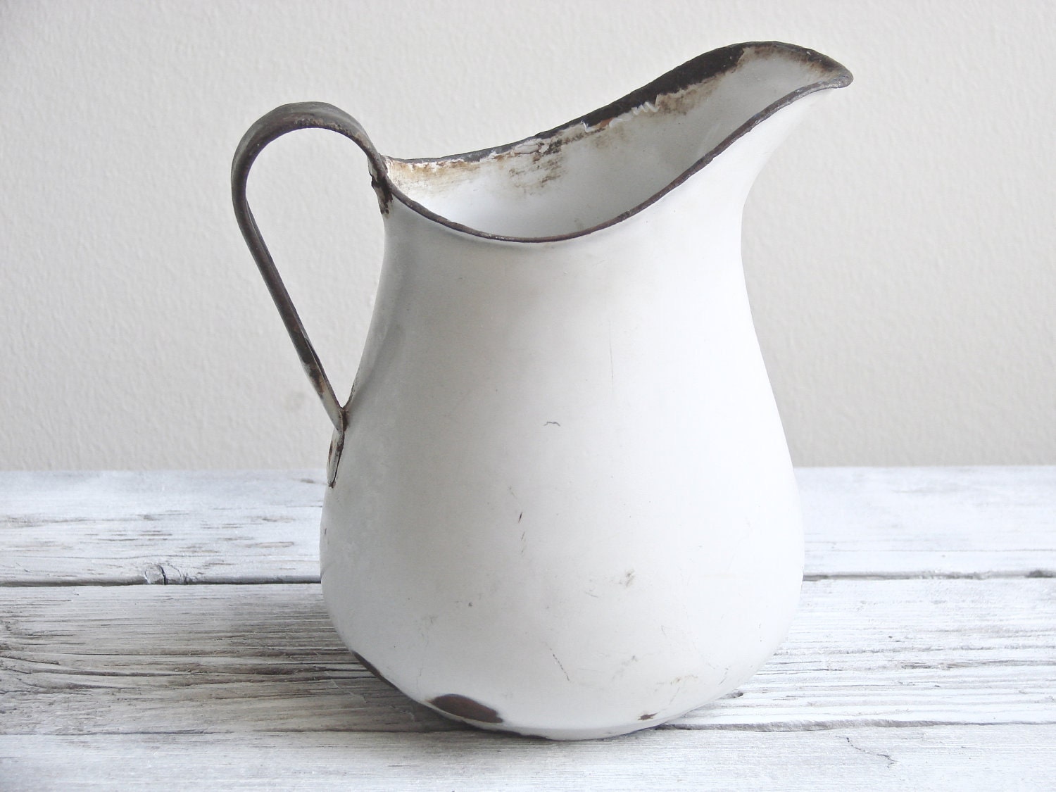 Vintage Enamel Jug 1