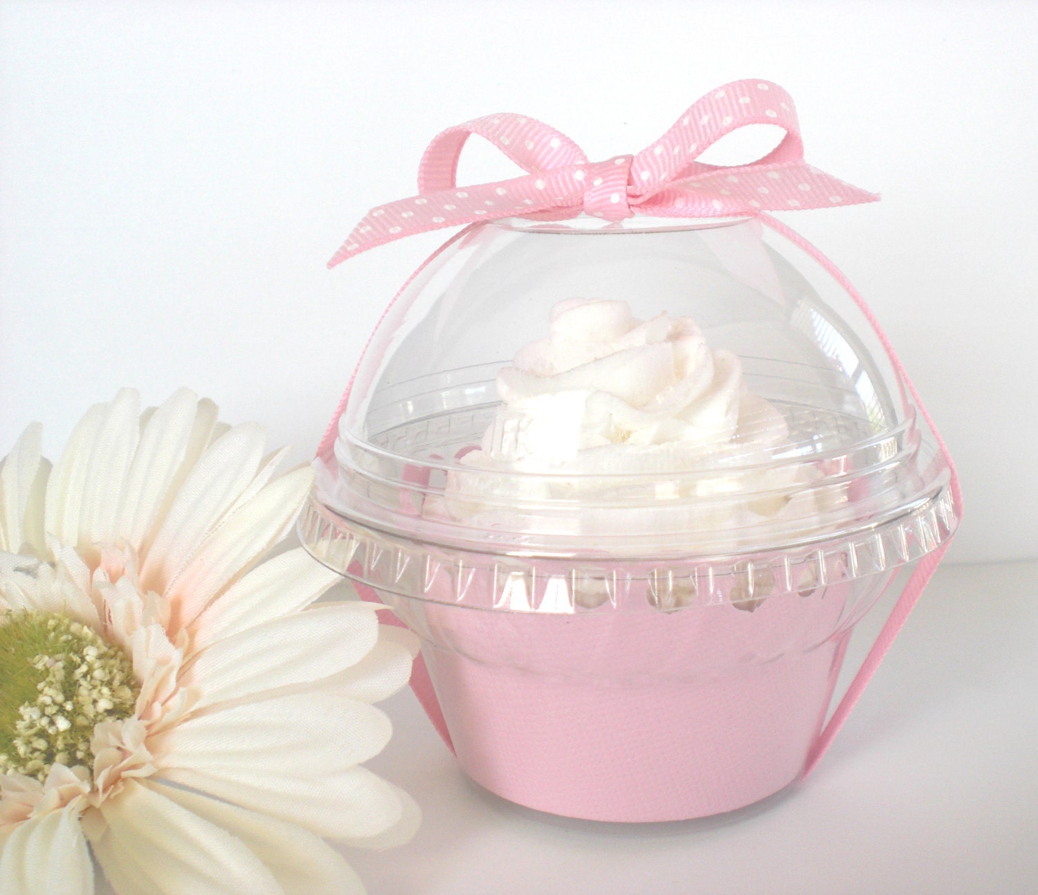 Set of 24 Clear Plastic Cupcake Favor Containers by FavorWrap