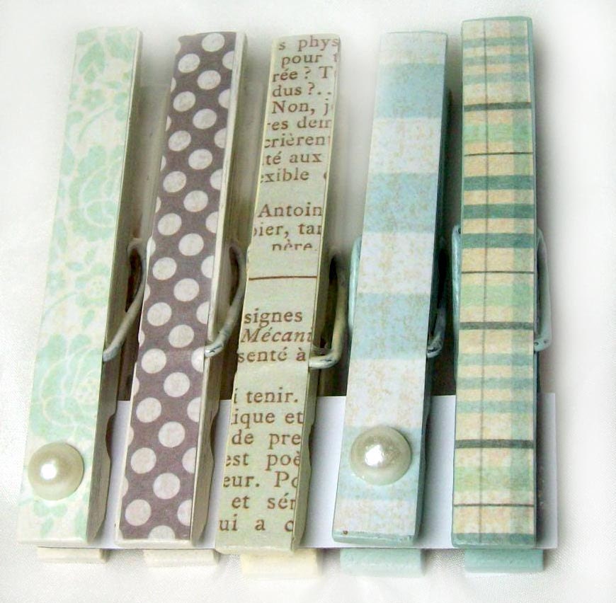 10 decorative clothes pins in Beach Read hand painted pastel
