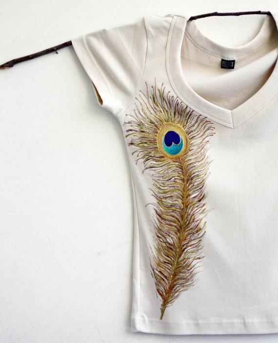 t shirt with feather design