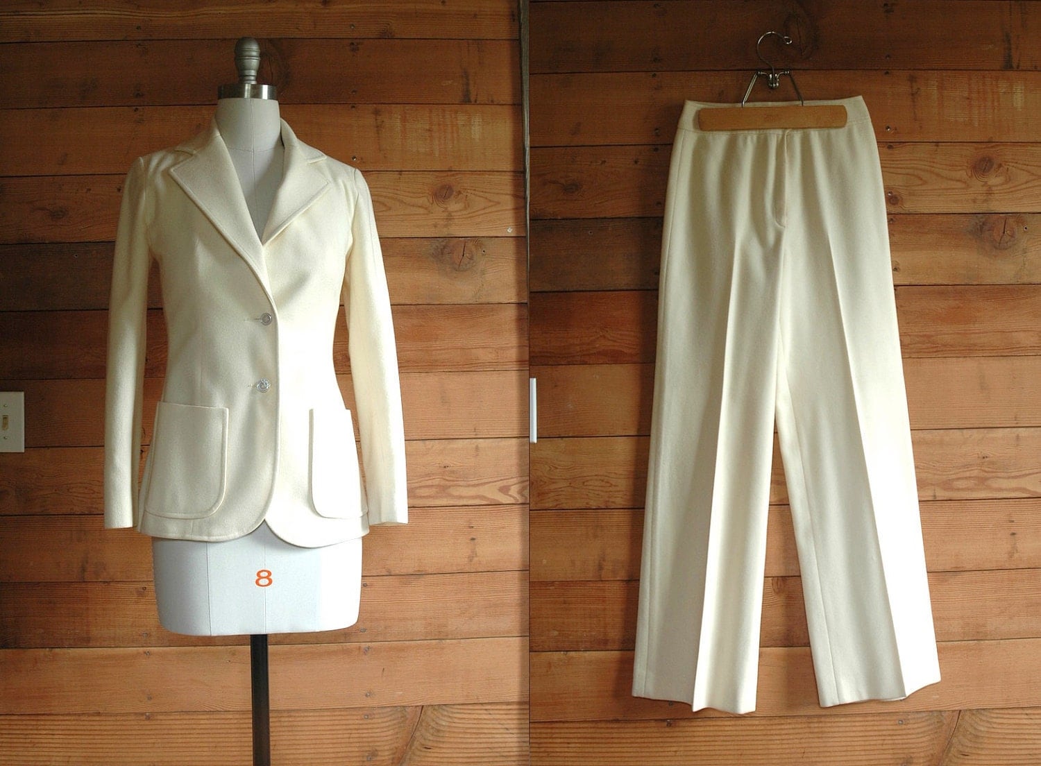 vintage white wool suit / 1970s women's pant suit / xxs xs