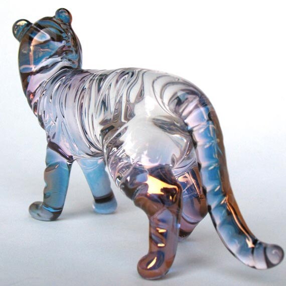 glass tiger sculpture