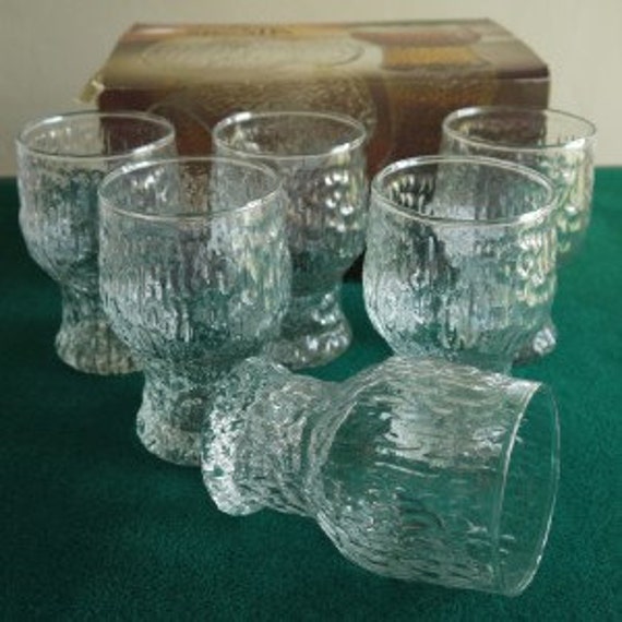 Vintage Pint Glasses 6