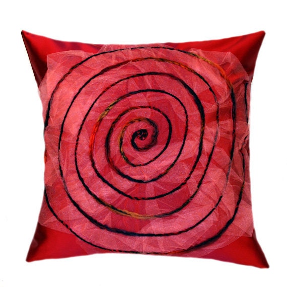 Burgundy and pink Throw pillow case with Spiral accent fits