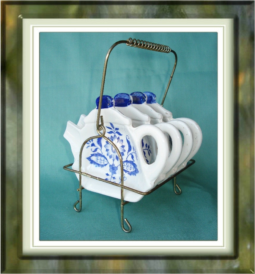 Vintage Tea Bag Holder Set with Wire Rack Tea Pot Blue Onion