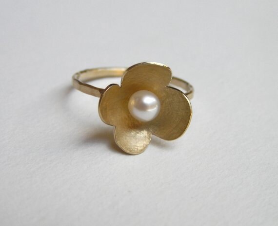 14k Gold Ring with a Pearl Flower Ring Solid Gold Jewelry